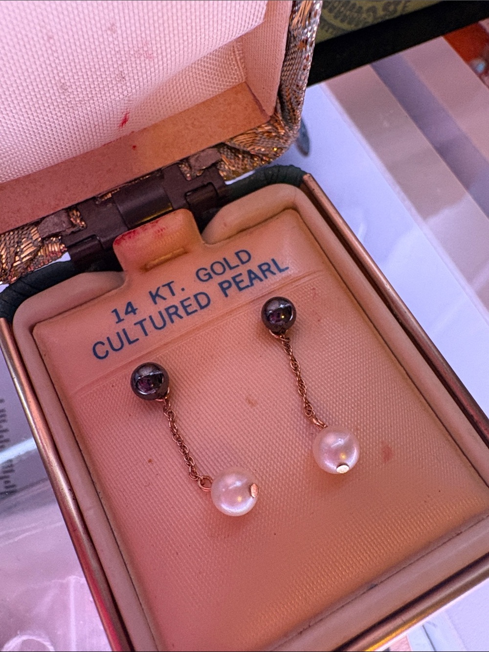 Vintage 14 k gold Cultured pearl chain earrings